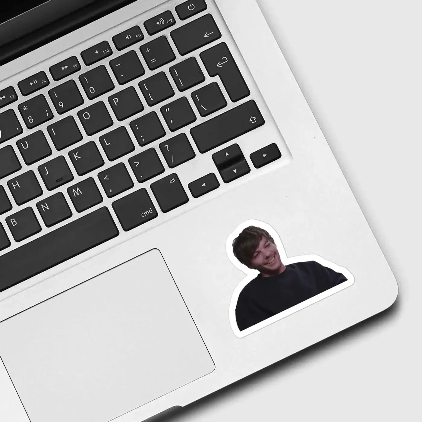 Louis Tomlinson Sticker